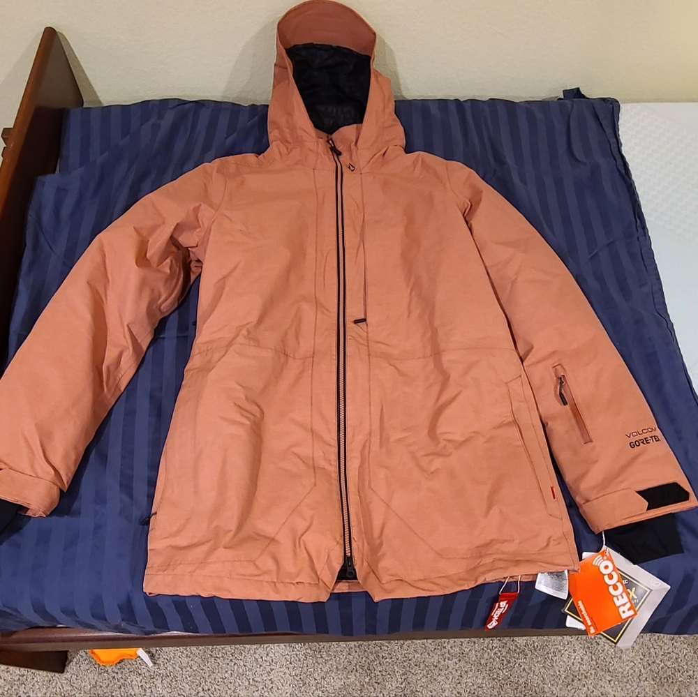 Womens XL Volcom Gore-Tex Snowboarding Jacket